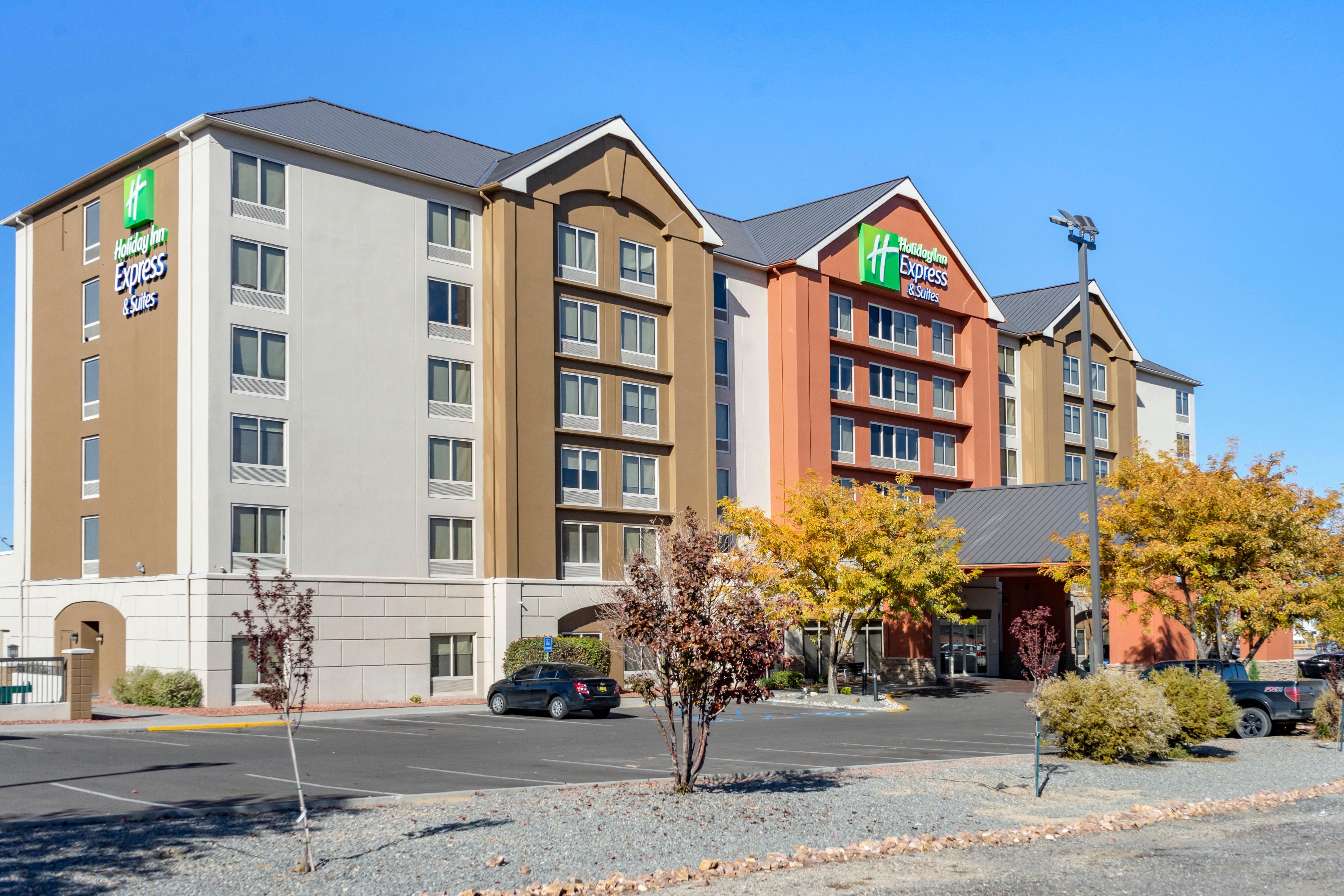 Holiday Inn Express Hotel & Suites Albuquerque Midtown By Ihg Esterno foto