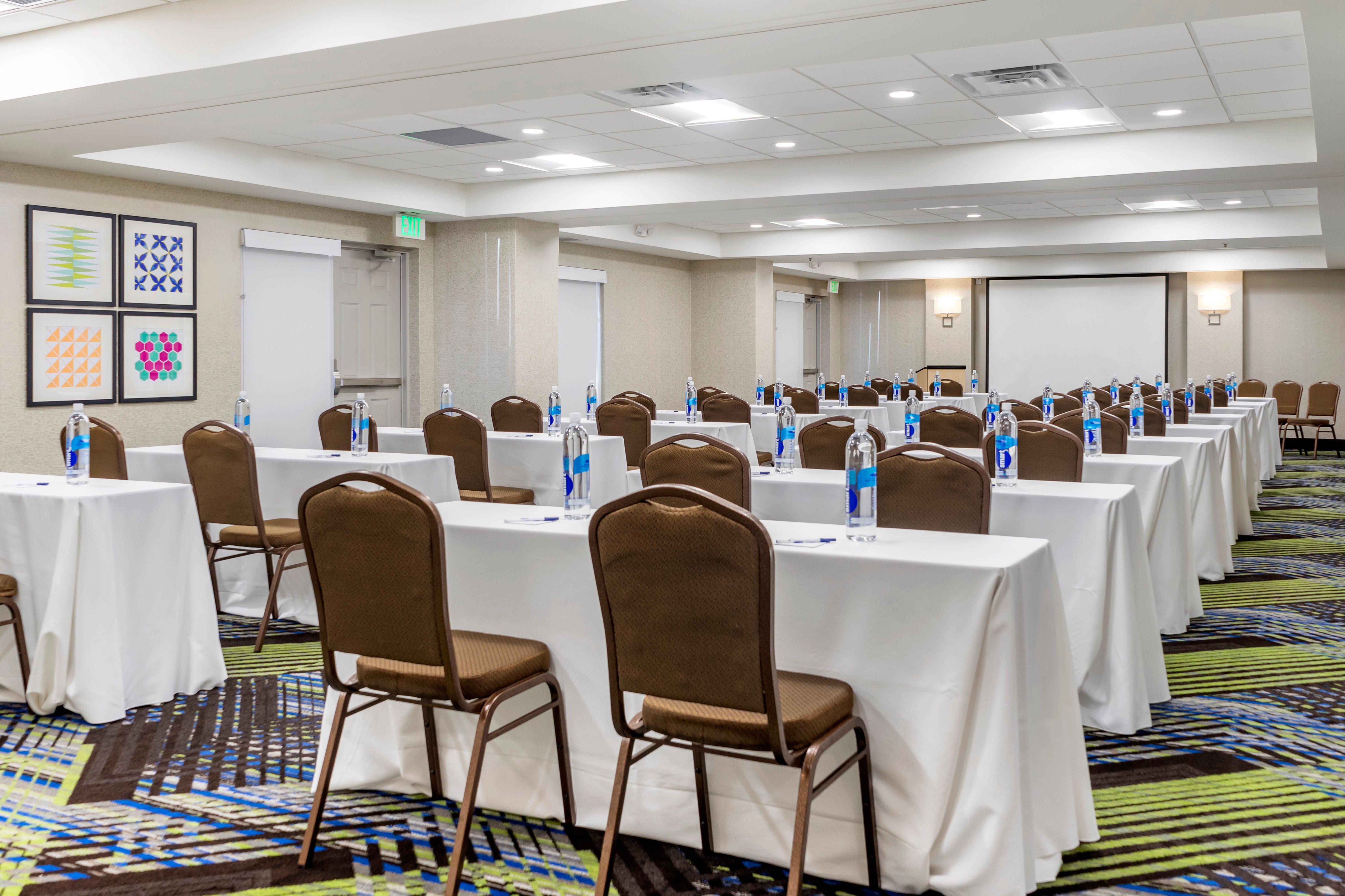 Holiday Inn Express Hotel & Suites Albuquerque Midtown By Ihg Esterno foto